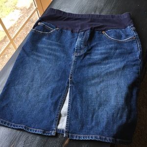 🌸3/$20🌸 Maternity denim skirt